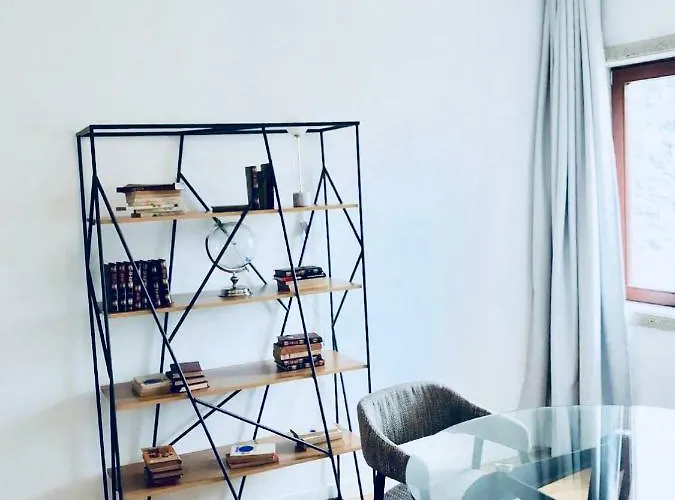 Chic&cozy - S. Bento Apartment *